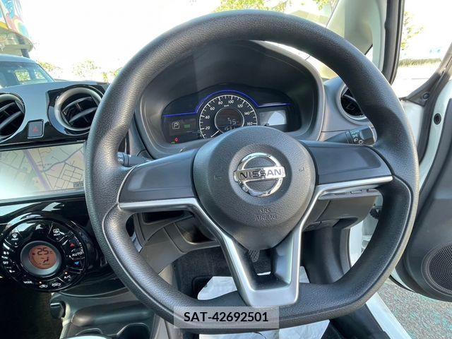 Nissan NOTE 2018-10 328549-1