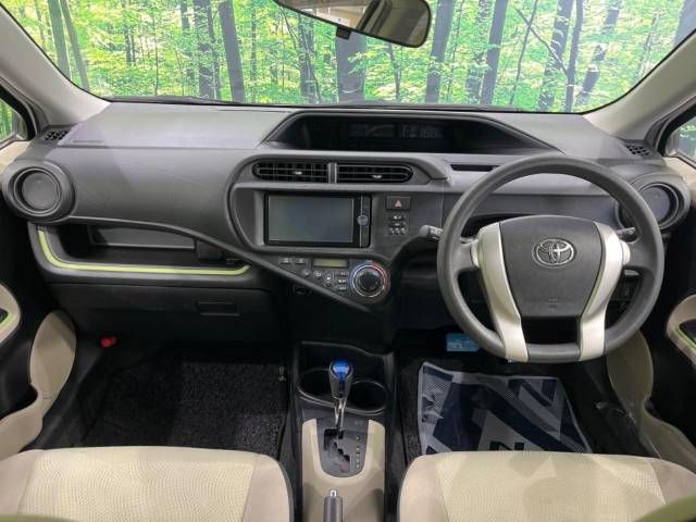 Toyota AQUA 2013-09 14260-1