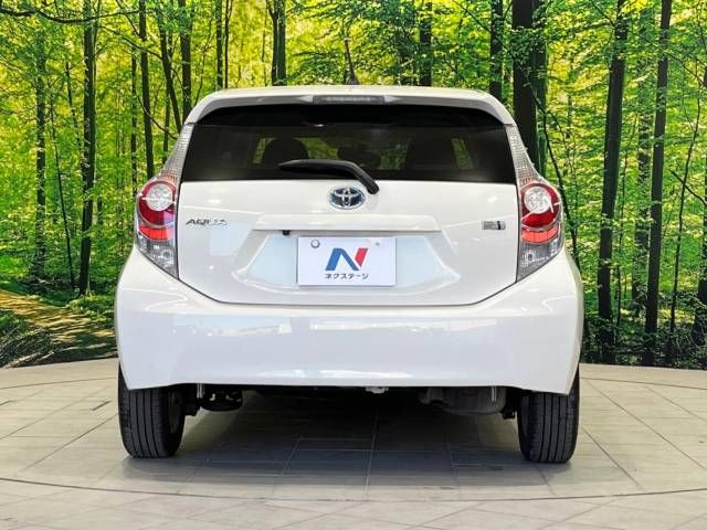 Toyota AQUA 2013-09 14260-15