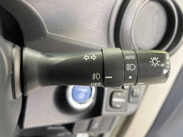 Toyota AQUA 2013-09 14260-6