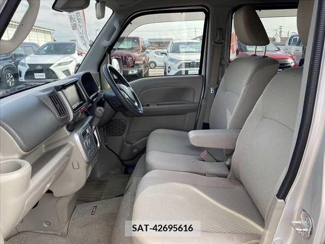 Suzuki EVERY WAGON 2015-06 270159-17
