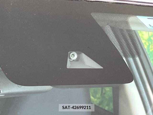 Nissan MARCH 2021-07 308103-2