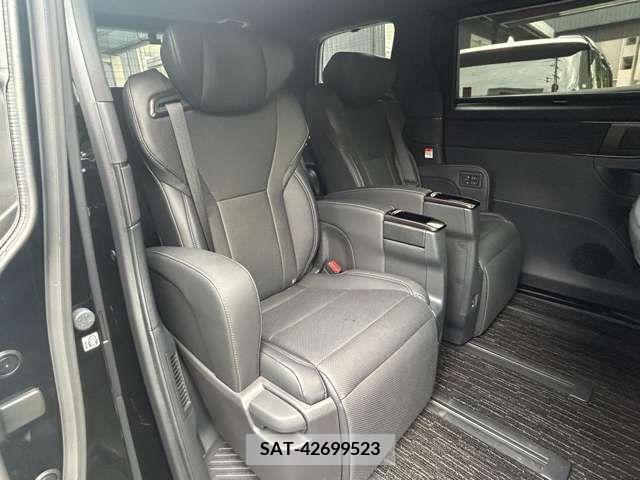 Toyota ALPHARD 2023-12 344293-10