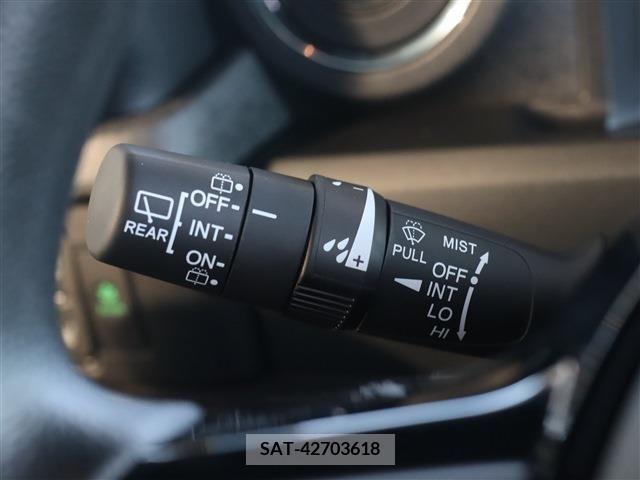 Honda N BOX CUSTOM 2023-12 307521-11