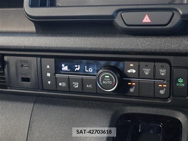 Honda N BOX CUSTOM 2023-12 307521-2