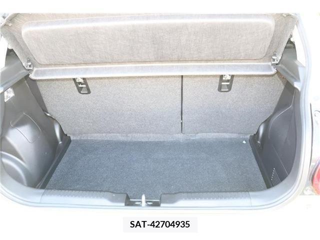 Suzuki SWIFT 2017-11 250048-13