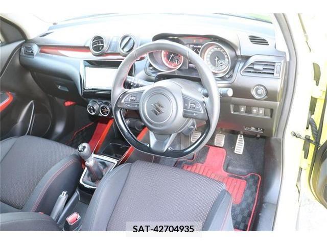 Suzuki SWIFT 2017-11 250048-8
