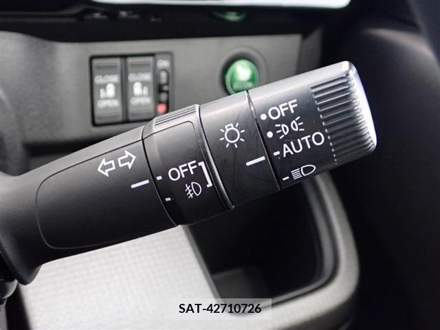 Honda e 2021-10 211919-19