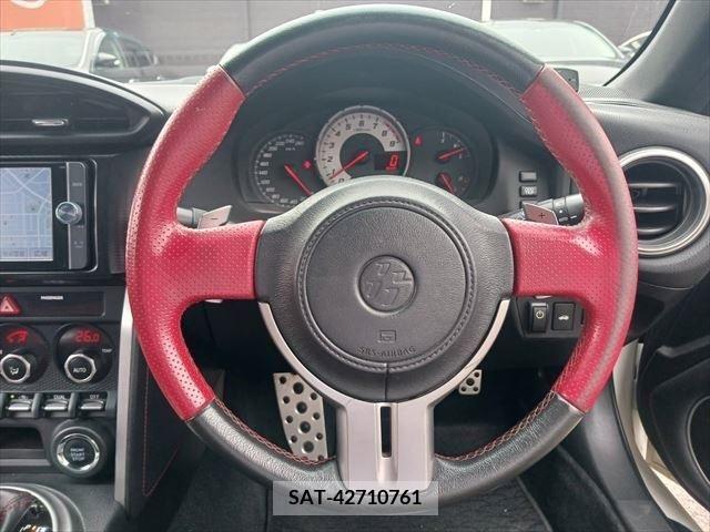 Toyota 86 2012-07 379712-12