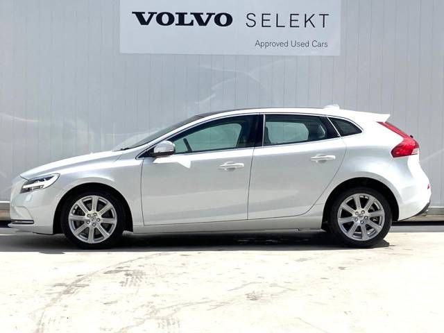 Volvo V40 2019-02 20892-17