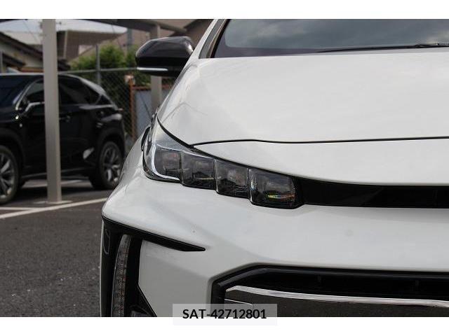 Toyota PRIUS PHV 2017-12 351456-11