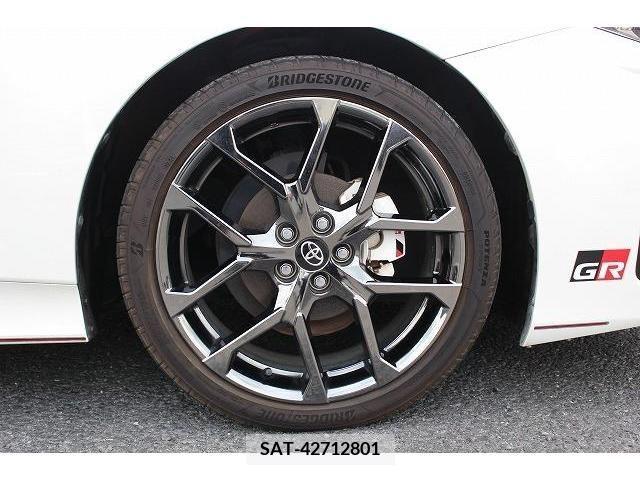Toyota PRIUS PHV 2017-12 351456-10