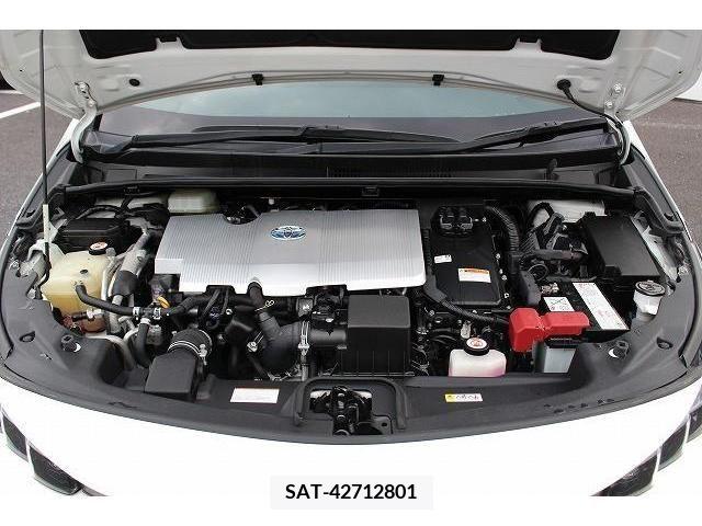 Toyota PRIUS PHV 2017-12 351456-18