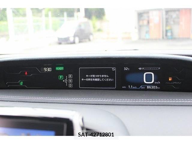 Toyota PRIUS PHV 2017-12 351456-5