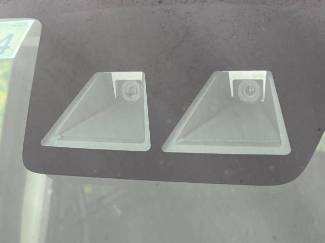 Toyota ROOMY 2023-04 193971-2