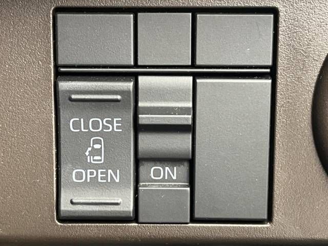 Toyota ROOMY 2023-04 193971-5
