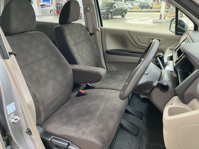 Honda N-WGN 2018-04 11395-11