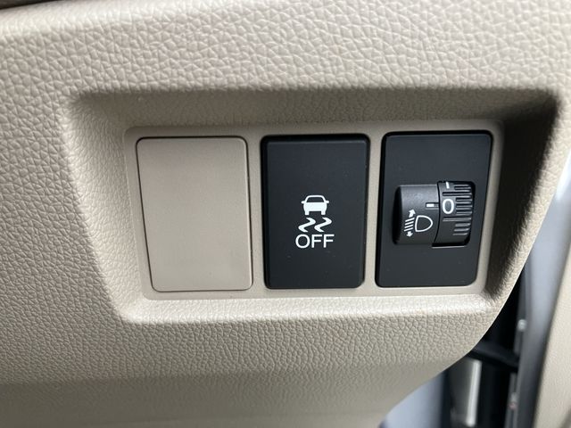 Honda N-WGN 2018-04 11395-22