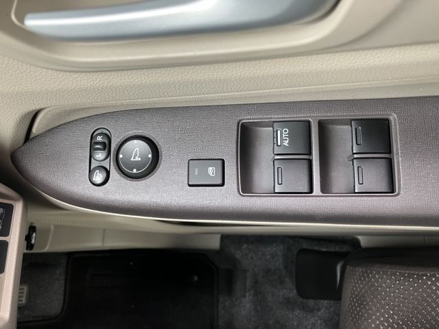 Honda N-WGN 2018-04 11395-28