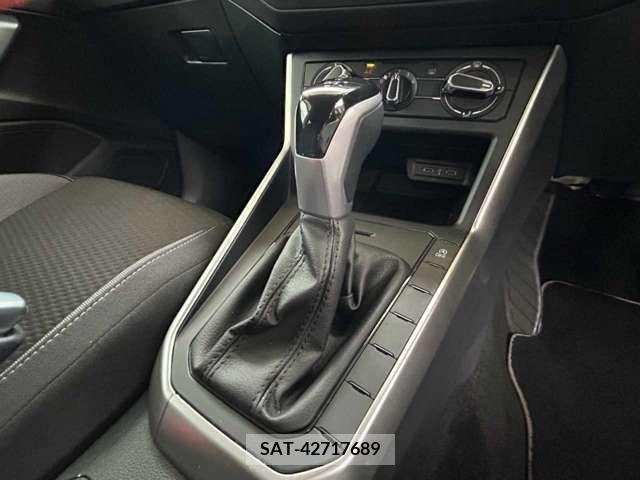 VolksWagen POLO 2023-05 376237-18