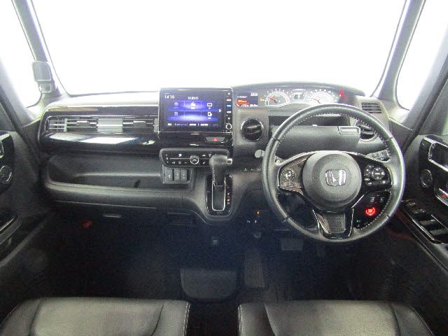 Honda N BOX CUSTOM 2021-01 192990-1