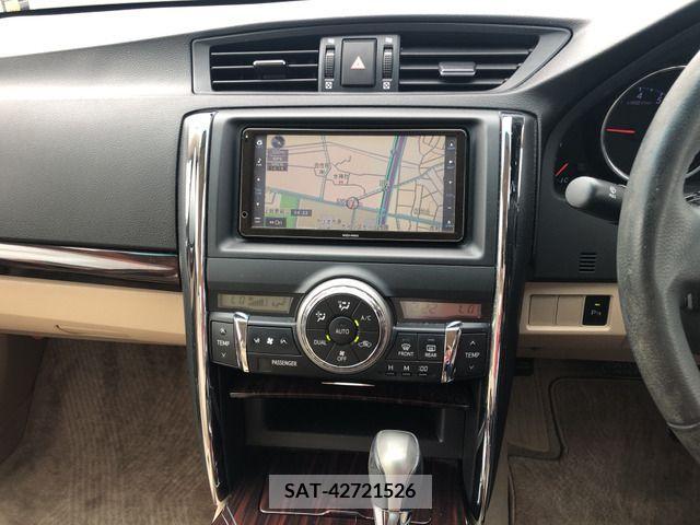 Toyota MARK X 2011-09 234535-3