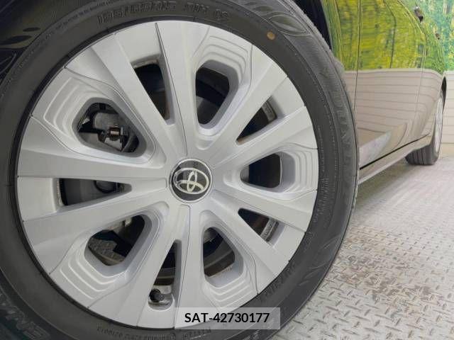 Toyota PRIUS 2022-07 366541-13