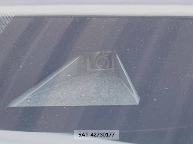 Toyota PRIUS 2022-07 366541-5