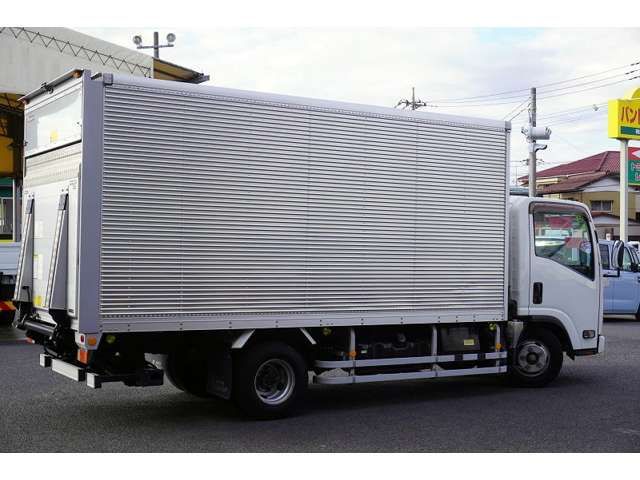 Isuzu ELF TRUCK 2014-04 189085-7