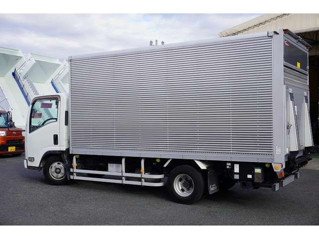 Isuzu ELF TRUCK 2014-04 189085-6
