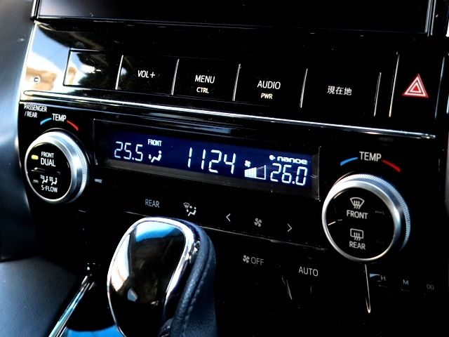Toyota VELLFIRE 2016-05 196087-19