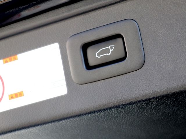 Toyota VELLFIRE 2016-05 196087-27