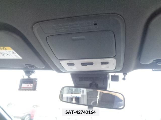 Toyota VOXY 2020-12 352363-13