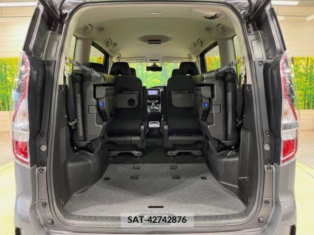 Nissan SERENA 2021-03 375609-11