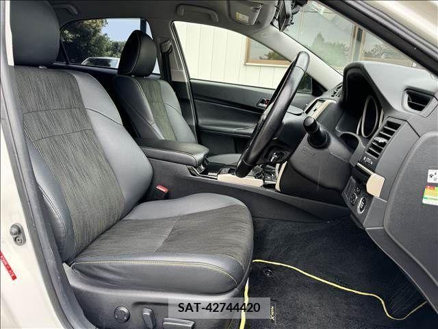 Toyota MARK X 2014-09 325580-8