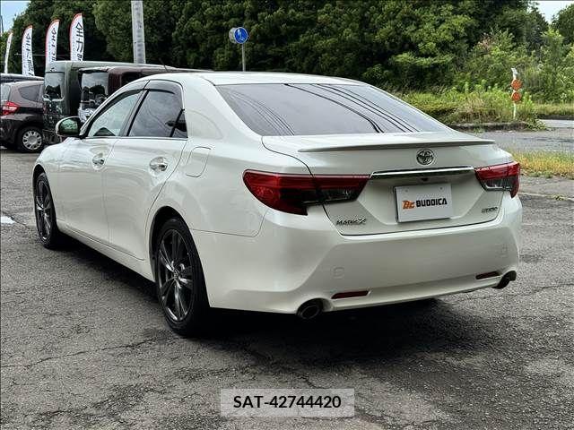 Toyota MARK X 2014-09 325580-7