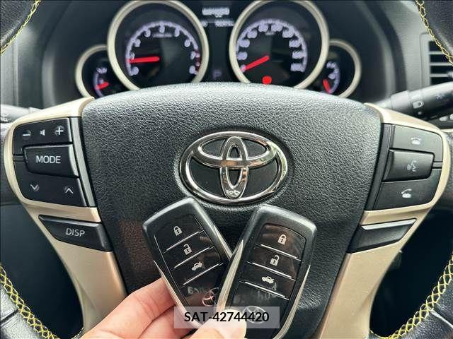 Toyota MARK X 2014-09 325580-16