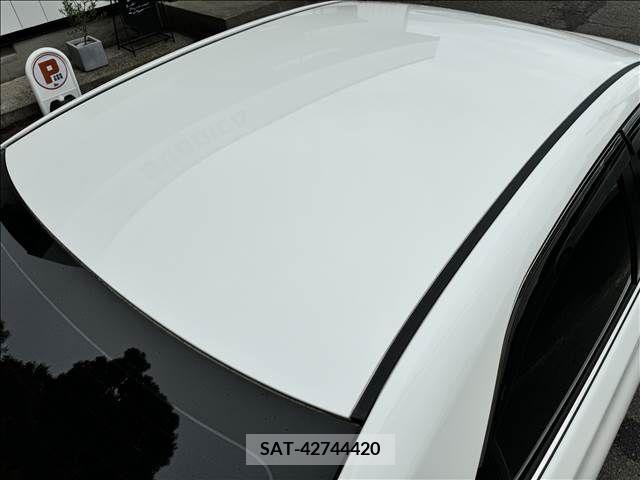 Toyota MARK X 2014-09 325580-18