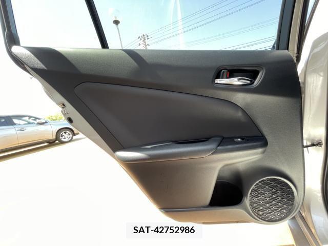 Toyota PRIUS 2016-03 253283-13