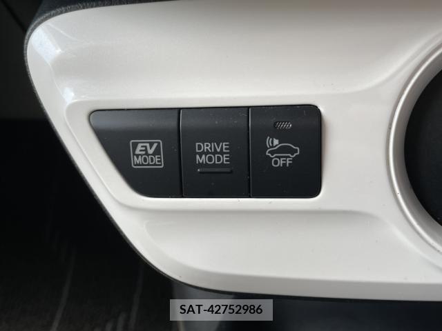 Toyota PRIUS 2016-03 253283-19
