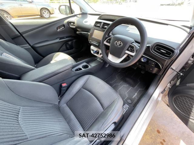 Toyota PRIUS 2016-03 253283-4