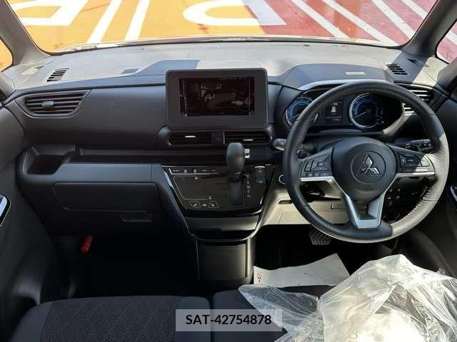 Mitsubishi EK X SPACE 2022-08 359550-6