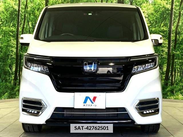 Honda e 2018-05 342712-15