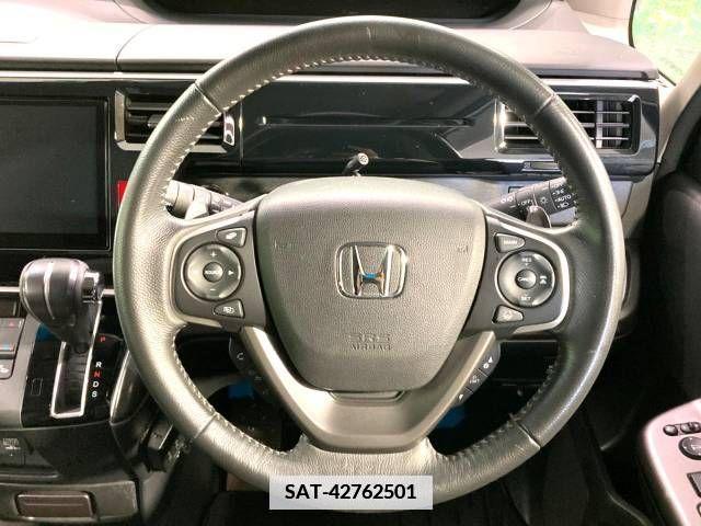 Honda e 2018-05 342712-12