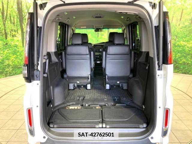 Honda e 2018-05 342712-11