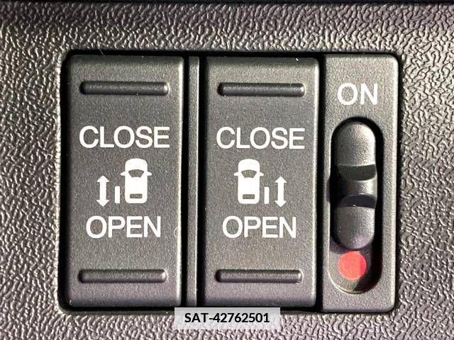Honda e 2018-05 342712-4