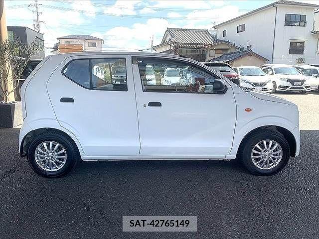 Suzuki ALTO 2018-04 293369-9