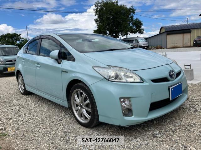 Toyota PRIUS 2010-02 393468-2