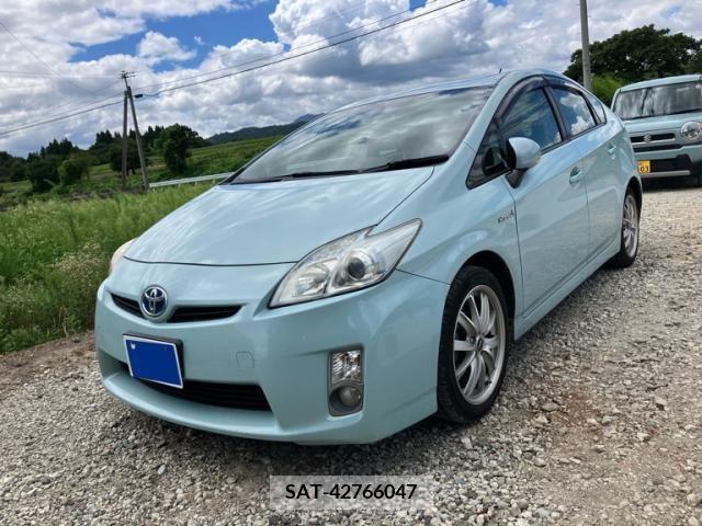Toyota PRIUS 2010-02 393468-0