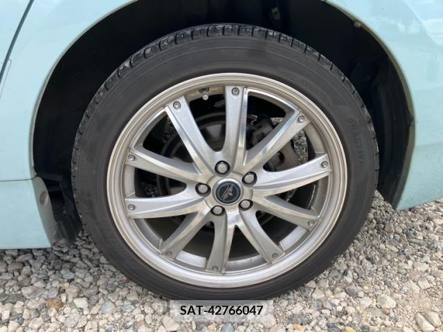 Toyota PRIUS 2010-02 393468-13